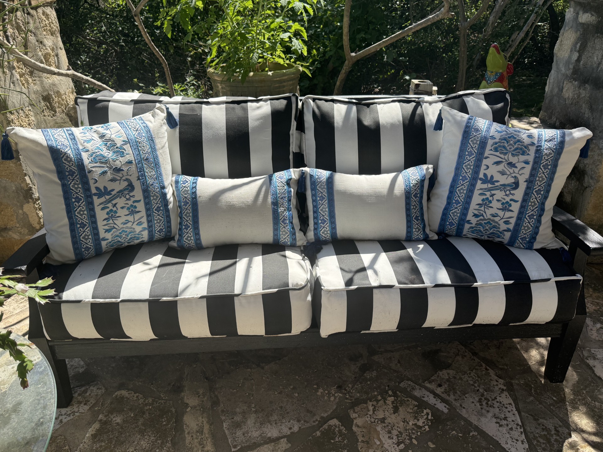 Cushion 6